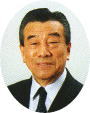 輸入・製造元 タヒボジャパン(株)社長 畠中平八氏