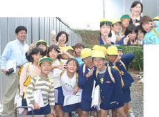 竜王小学校の皆さんと重森先生